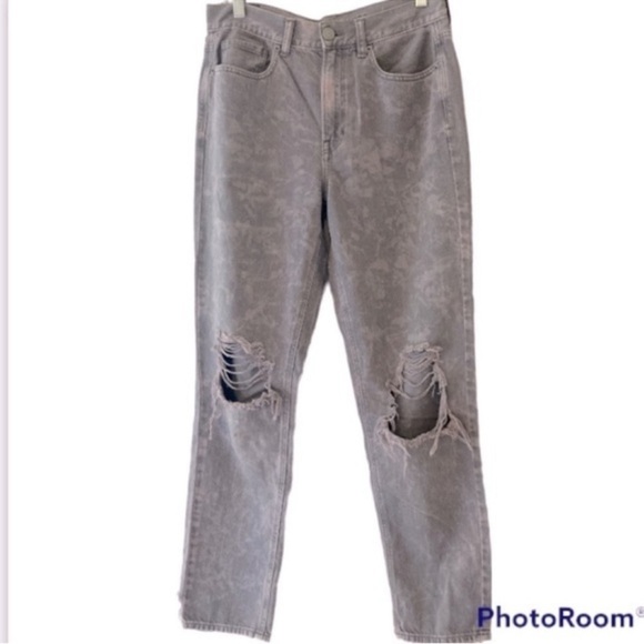 American Eagle Mom Jean pink Tint Grey Wash - Picture 13 of 16